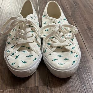 Cactus shoes